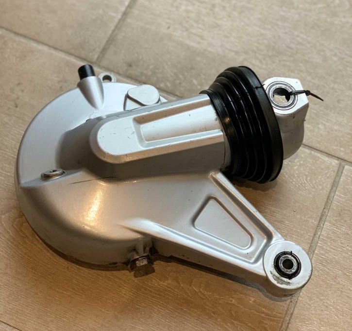 Endantrieb 32:12 silber gebraucht für BMW Motorrad Modelle R1100 S R1100 RS