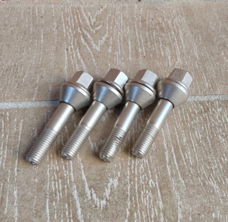 Radschraubenset neu vernickelt für BMW Motorrad R2V, R4V und K Modelle