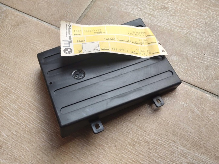 Klappe für Werkzeugkasten für BMW R Modelle Klappe für Werkzeugkasten für BMW R Modelle