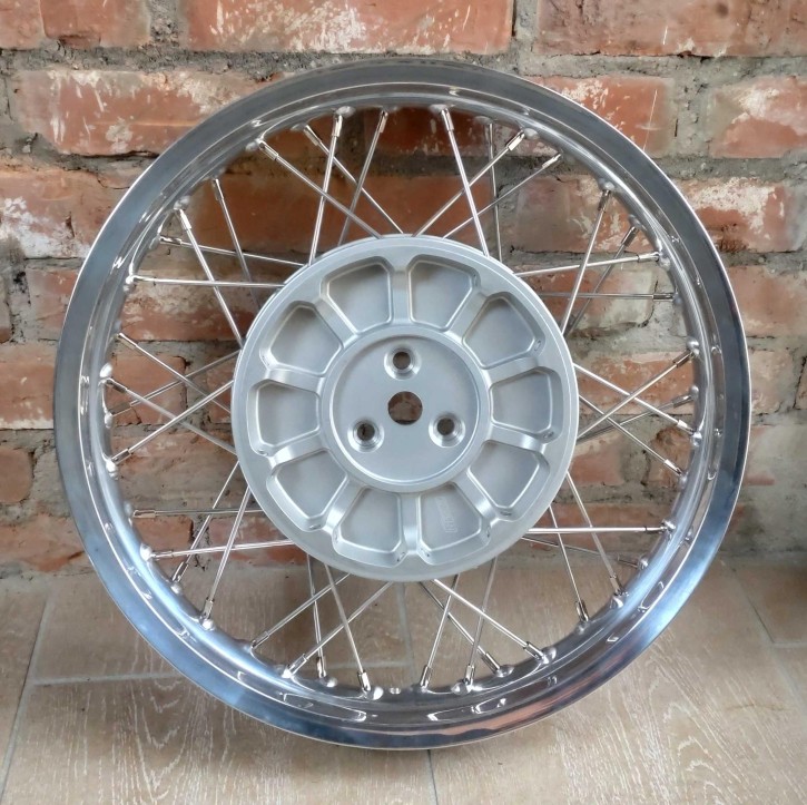 Hinterradfelge silber - 2,5 x 18 - Radnabe NH-Power für Monoleverantrieb Hinterradfelge silber - 2,5 x 18 - Radnabe NH-Power für Monoleverantrieb