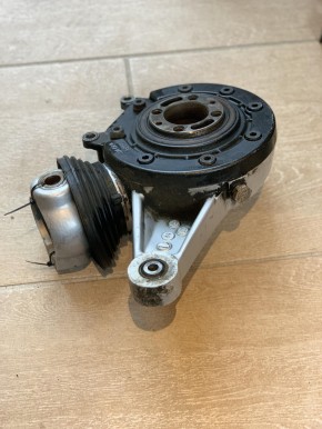 Endantrieb 32:12 silber gebraucht für BMW Motorrad Modelle R1100 S R1100 RS