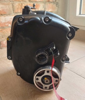gebrauchtes BMW R2V Getriebe in schwarz, überholt und optimiert